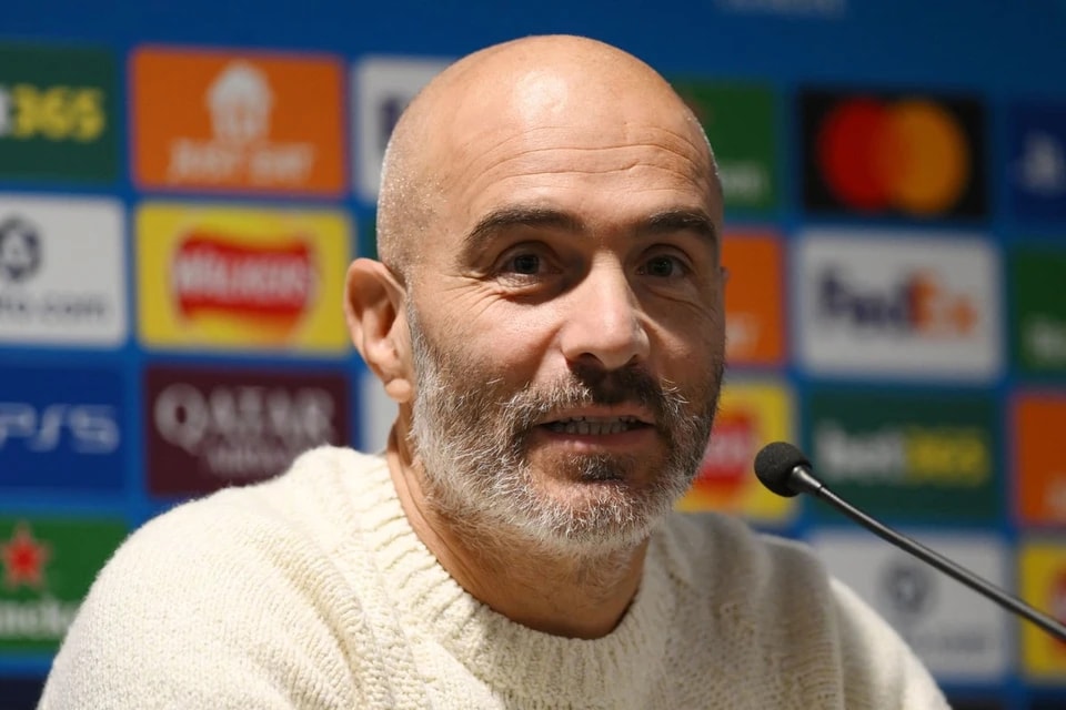 AA, 早地从伤病 AA, 早地从伤病