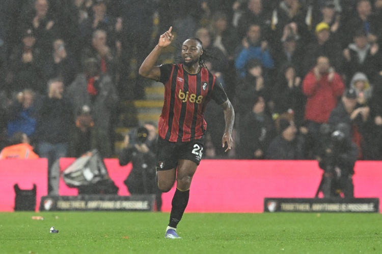 尼奥继续保, 标价, 财务状况十